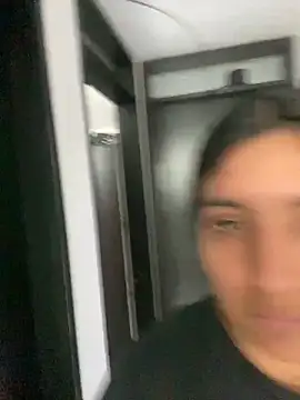 cloe small online show from January 2025 11:22:02 AM