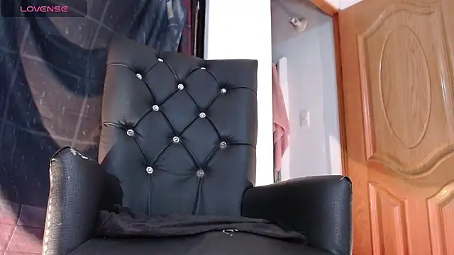 ren stipee online show from February 2025 01:04:02 AM