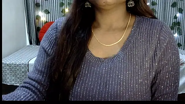 Snapshot of Radhika_Singhaniya chatting on January 2025 08:43:01 PM Radhika Singhaniya online show from January 2025 08:43:01 PM