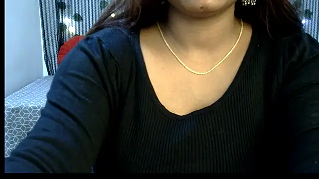 Snapshot of Radhika_Singhaniya chatting on January 2025 10:50:02 PM Radhika Singhaniya online show from January 2025 10:50:02 PM