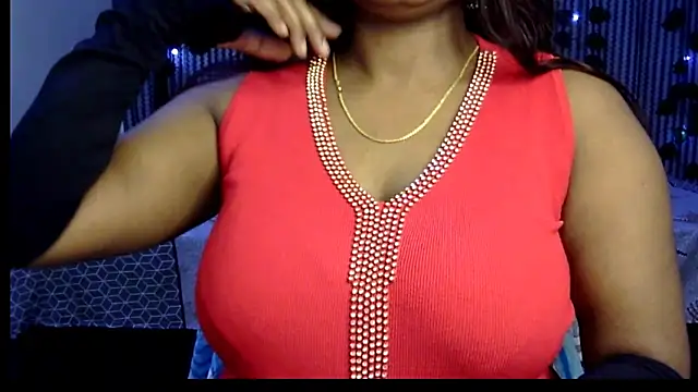 Snapshot of Radhika_Singhaniya chatting on January 2025 11:21:02 AM Radhika Singhaniya online show from January 2025 11:21:02 AM