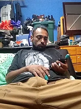 C8L3U online show from March 2026 12:33:01 AM