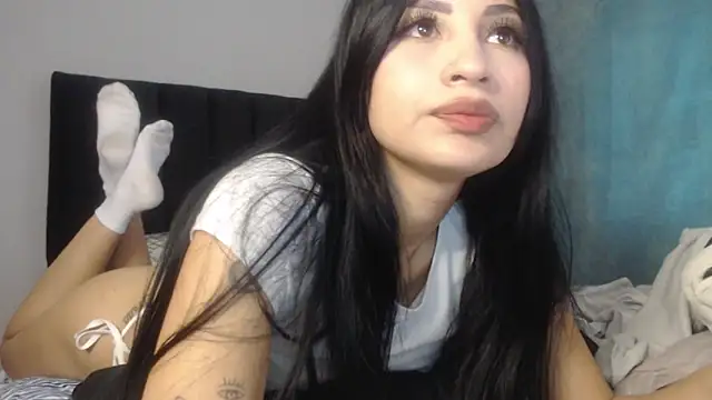 Snapshot of Nicolette_ks_ chatting on January 2025 03:33:01 PM Nicolette ks online show from January 2025 03:33:01 PM