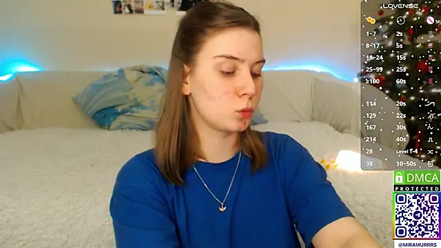 MurrrWorren online show from January 2025 07:37:01 PM