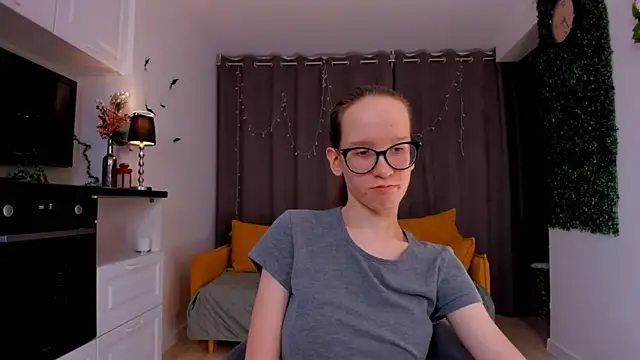 BettyBrowni online show from February 2025 01:36:01 AM