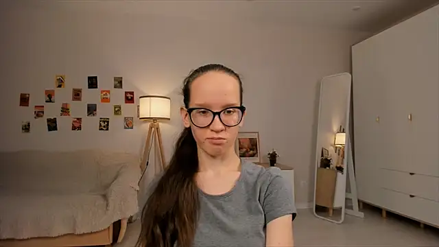 BettyBrowni online show from March 2025 07:37:02 PM