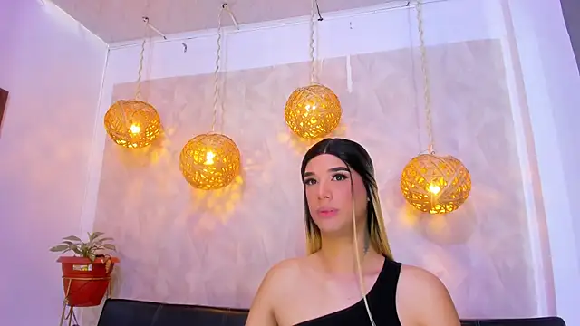 victoria aleia  online show from January 2025 07:02:02 PM