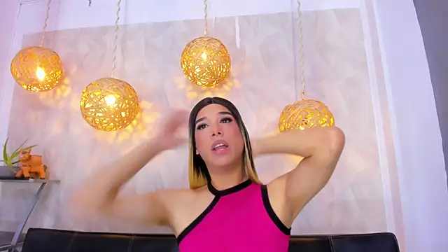 victoria aleia  online show from January 2025 08:15:02 PM