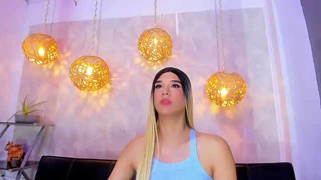 victoria aleia  online show from March 2025 11:54:02 PM