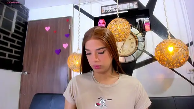 victoria aleia  online show from June 2026 10:30:01 PM