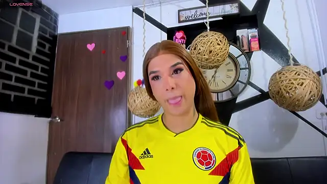 victoria aleia  online show from June 2026 10:41:01 PM