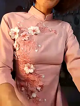 Snapshot of Kami_gaam chatting on February 2025 10:03:02 PM Kami gaam online show from February 2025 10:03:02 PM