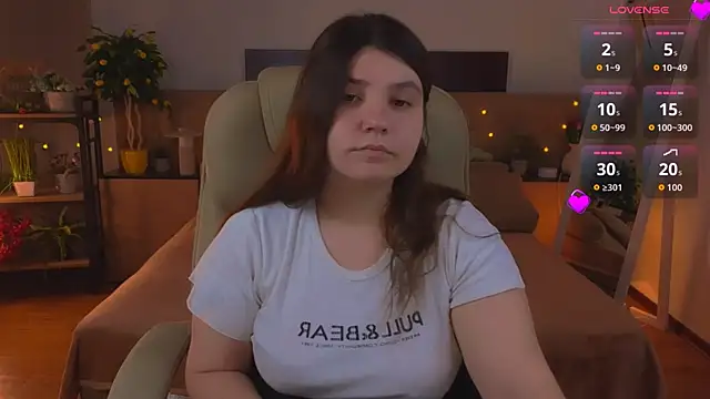 Viola  Shy online show from July 2026 08:25:01 PM