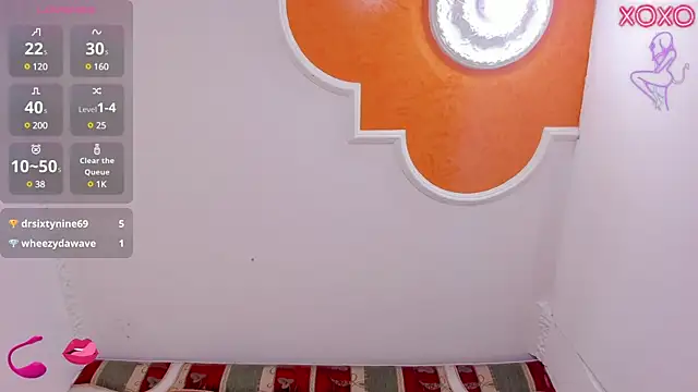 Snapshot of EmmyCruzZ chatting on February 2025 09:13:02 AM EmmyCruzZ online show from February 2025 09:13:02 AM