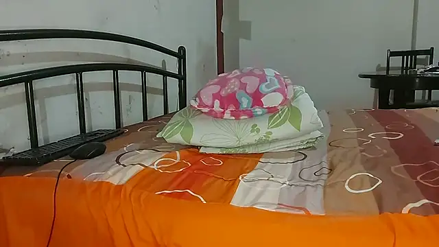 ferchoDC78 online show from April 2026 07:24:02 AM