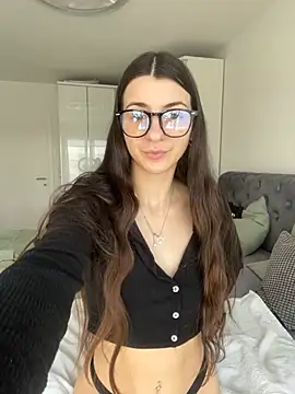 Wildberry  online show from March 2025 02:45:01 PM