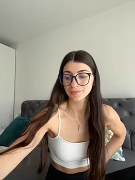 Snapshot of Wildberry_ chatting on April 2026 02:30:01 PM Wildberry online show from April 2026 02:30:01 PM