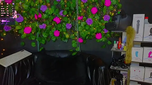 Sweett Mollyy online show from May 2026 11:22:01 PM