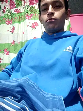 Snapshot of Leonul chatting on December 2024 01:58:02 AM Leonul online show from December 2024 01:58:02 AM