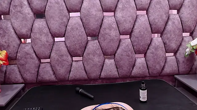 Snapshot of ChloeRosey chatting on March 2025 07:17:01 PM ChloeRosey online show from March 2025 07:17:01 PM