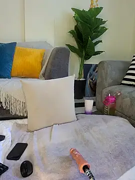 Sexxy mariana online show from July 2026 12:12:02 PM