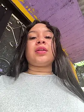 Snapshot of Pretty_Isadora chatting on March 2026 07:35:01 PM Pretty Isadora online show from March 2026 07:35:01 PM