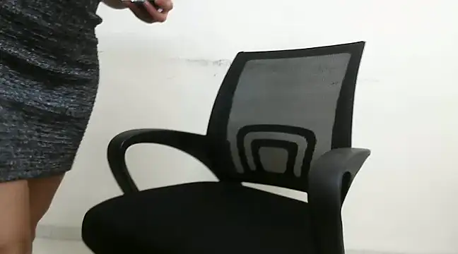 Snapshot of lololips chatting on March 2025 05:50:02 PM lololips online show from March 2025 05:50:02 PM