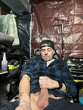 joeycbigcock online show from January 2025 09:33:01 PM