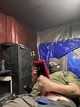 Snapshot of joeycbigcock chatting on November 2025 12:11:02 AM joeycbigcock online show from November 2025 12:11:02 AM