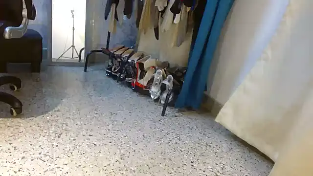 Samantabrown  online show from March 2026 11:11:02 AM