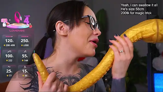 EvaCanton online show from December 2025 03:01:02 AM