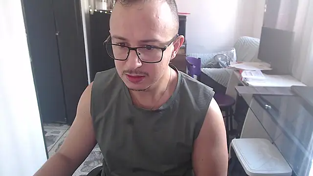 jacob strokes01 online show from July 2026 02:15:01 PM