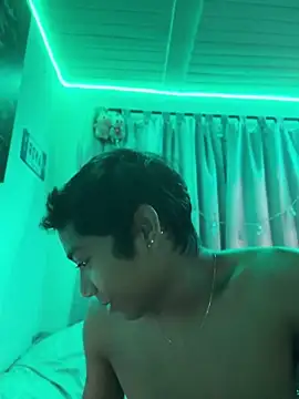 alejo cute online show from June 2026 12:18:01 PM