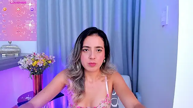 Lucyortiz  online show from February 2025 06:49:02 PM