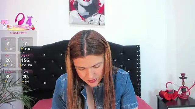 Alexandra Torress online show from July 2026 12:32:02 PM