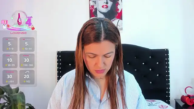 Alexandra Torress online show from July 2026 12:25:02 PM