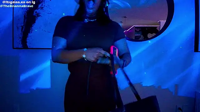 BriannaBrave online show from February 2026 07:04:01 PM