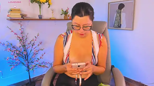 Snapshot of Chanelll_Taylorr_ chatting on April 2026 02:04:02 PM Chanelll Taylorr online show from April 2026 02:04:02 PM