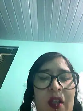 Snapshot of ZTahya chatting on December 2024 02:42:02 AM ZTahya online show from December 2024 02:42:02 AM