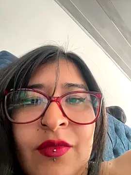 Snapshot of ZTahya chatting on October 2025 07:48:01 PM ZTahya online show from October 2025 07:48:01 PM