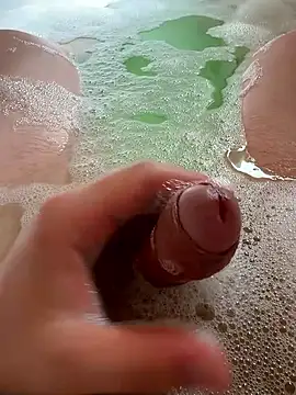 Snapshot of anonym5345 chatting on April 2026 11:37:01 AM anonym5345 online show from April 2026 11:37:01 AM