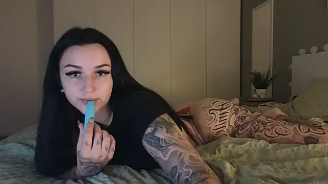 anastasiaink online show from November 2025 08:25:02 PM