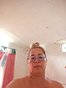 natally ross21 online show from November 2025 11:58:01 AM