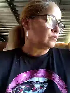 natally ross21 online show from May 2026 02:44:01 PM