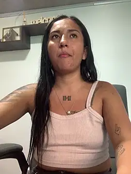 Snapshot of luna_asss chatting on February 2025 03:20:02 PM luna asss online show from February 2025 03:20:02 PM