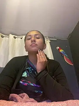 luna asss online show from April 2026 02:15:01 AM