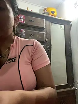 luna asss online show from June 2026 11:35:02 PM