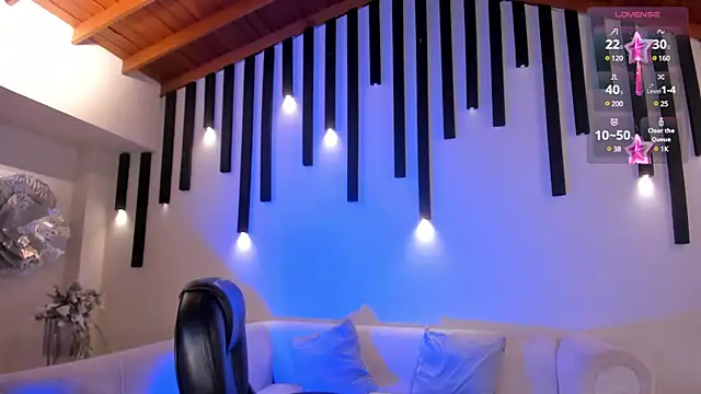 Snapshot of SamanthaKlein_ chatting on December 2024 09:55:02 AM SamanthaKlein online show from December 2024 09:55:02 AM