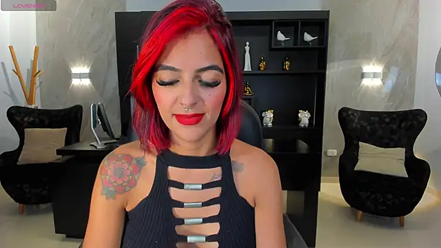 VictoriaMilan  online show from January 2025 12:22:02 AM