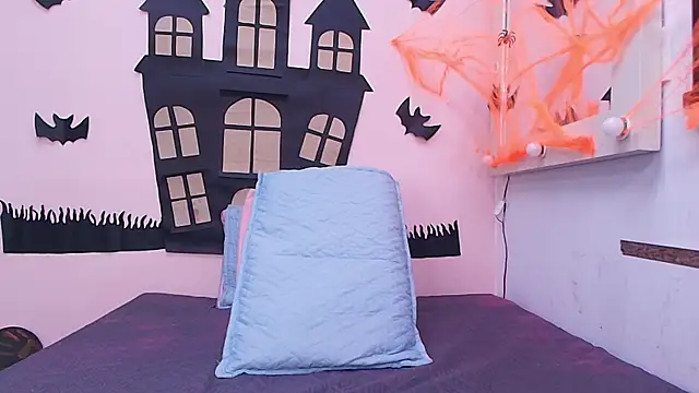 kendal rossi online show from October 2025 11:55:02 AM